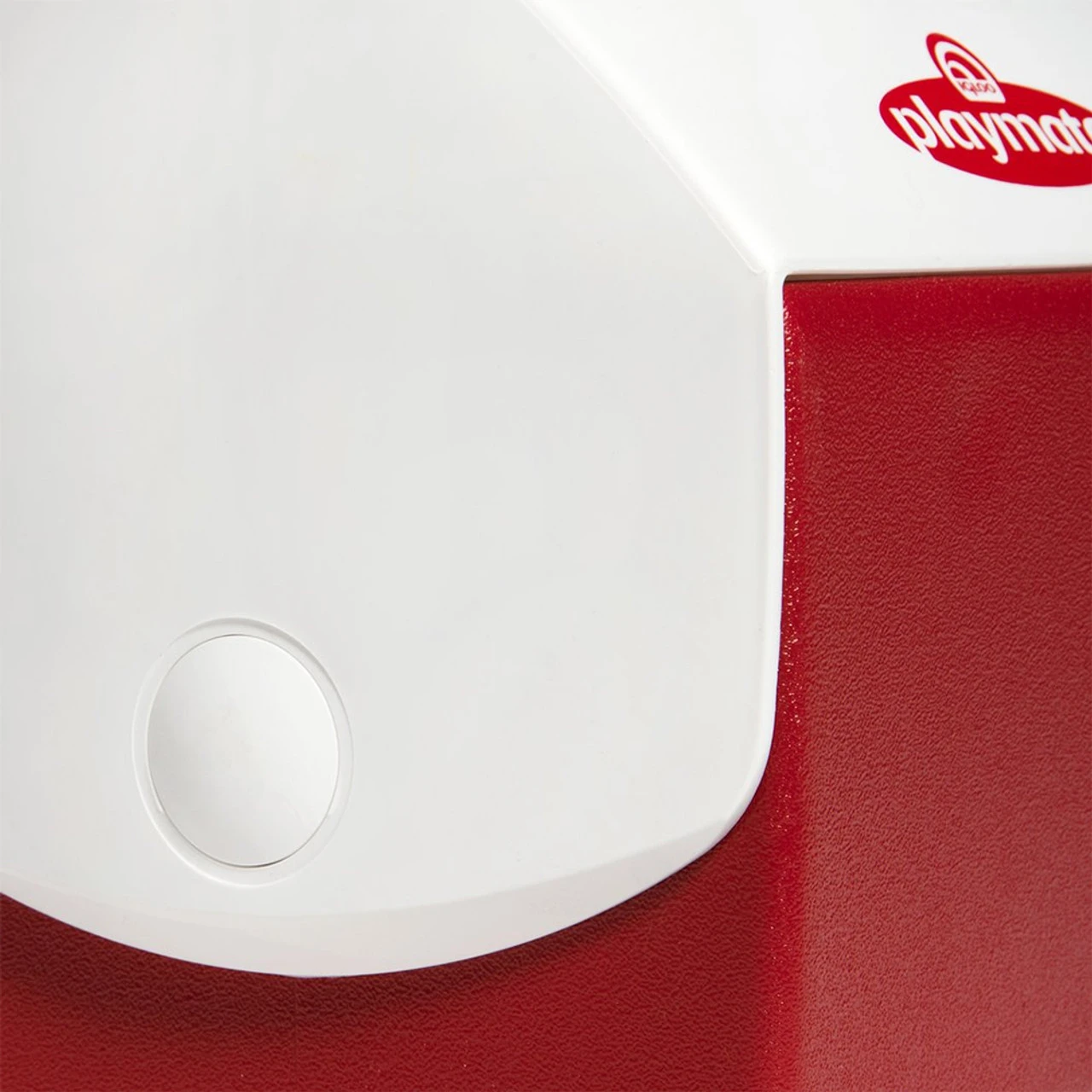 Igloo Playmate Pal 7 Quart Cooler 4 Igloo Playmate Pal 7 Quart Cooler - Image 4