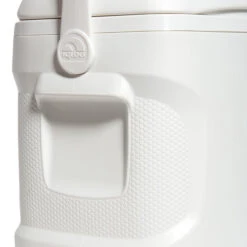 Igloo Marine Ultra 30 Quart Cooler 10 Igloo Marine Ultra 30 Quart Cooler -Saltwater Fishing Deals Store igloo 00044726 marine ultra 30 quart cooler 63443.1650936263