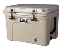 YETI Tundra 35 Coolers 10 YETI Tundra 35 Coolers -Saltwater Fishing Deals Store yeti tundra 35 quart coolers 94013.1651348671